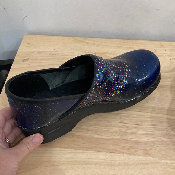 Dansko Blue Mandala Women's Clogs - Picture 5 of 8